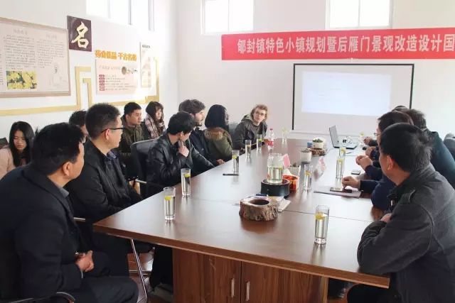 一批批參觀團(tuán)為何頻頻到云臺(tái)冰菊基地參觀？